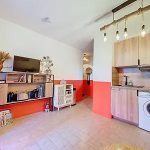  Appartamento Cosy, Wi-fi, Jardin & Parking, Jasmins En Cote-d'azur